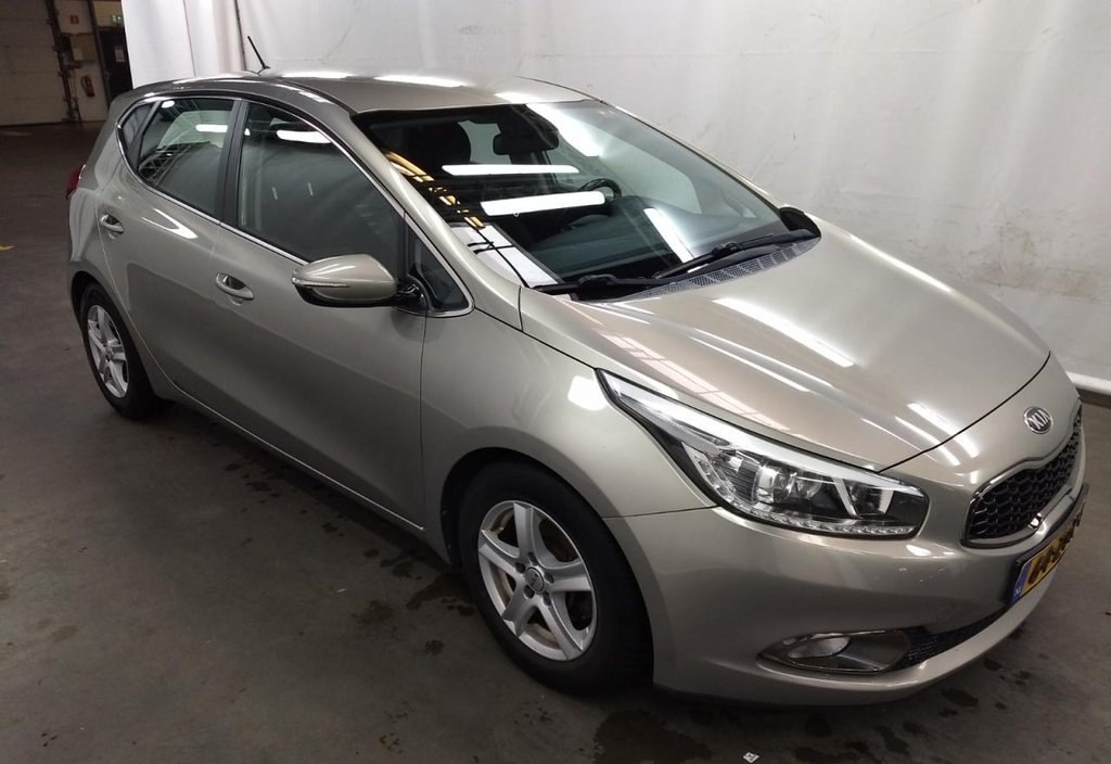 Kia Ceed 2012 2