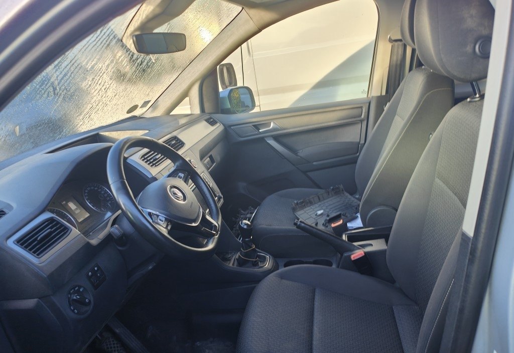 Volkswagen Caddy 2020 3
