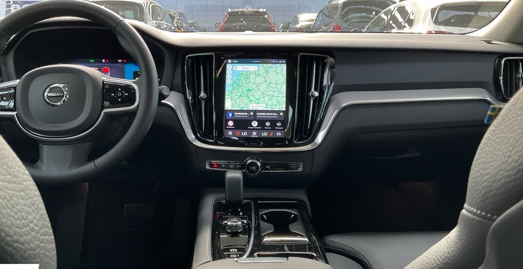 Volvo V60 2024 9
