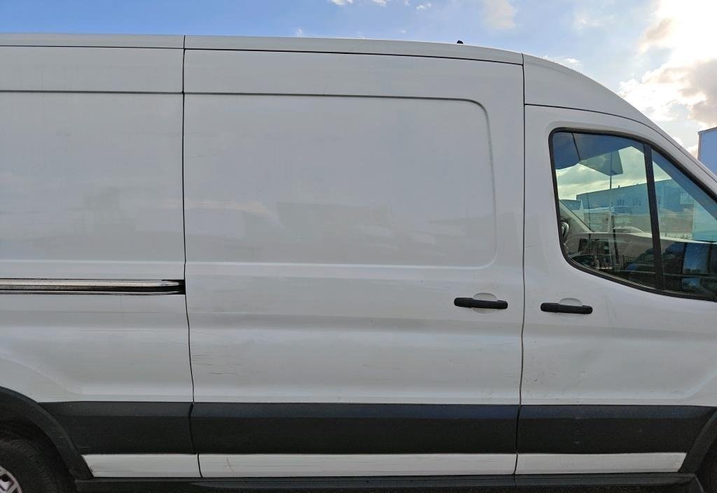 Ford Transit 2021 12