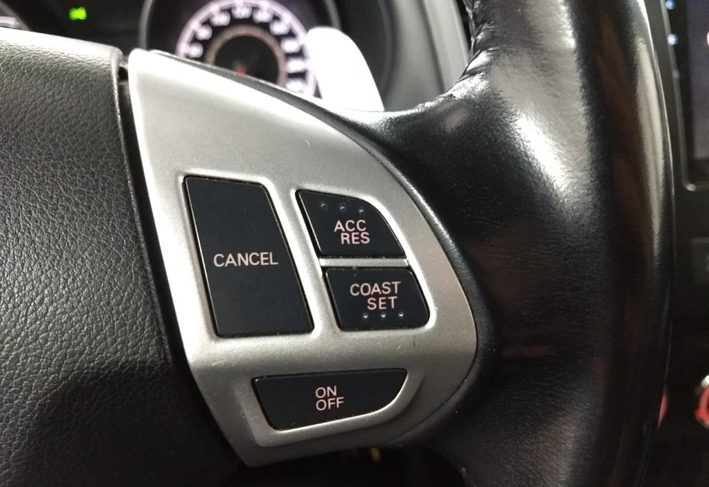 Mitsubishi Outlander 2010 12