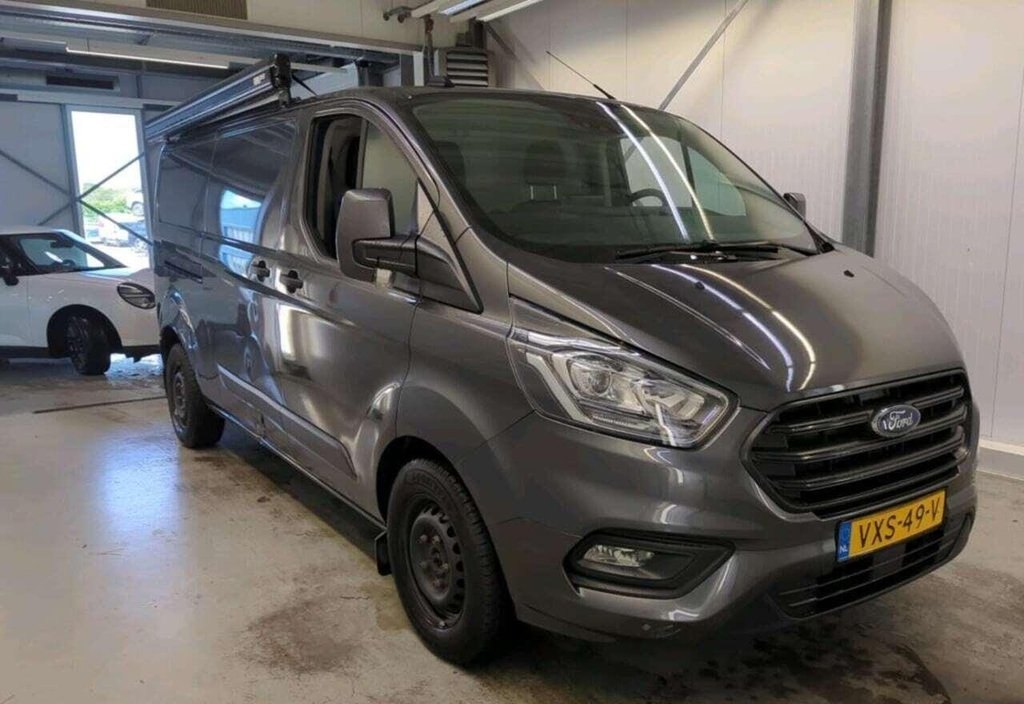 Ford Transit 2023 5