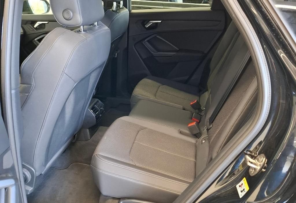 Audi Q3 2023 12
