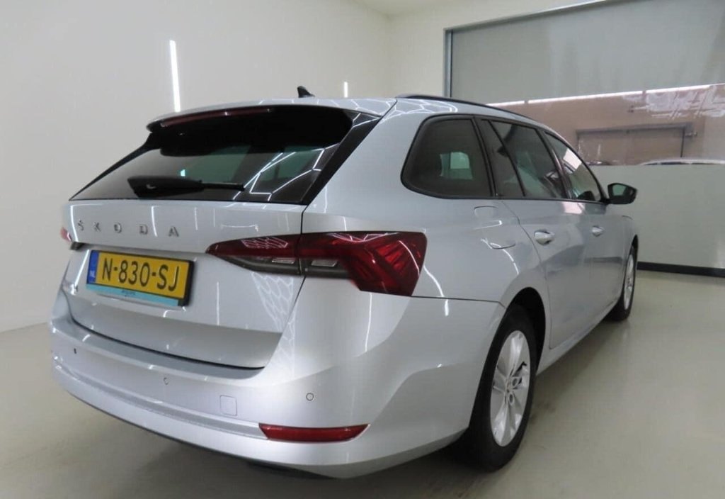 Skoda Octavia 2022 4