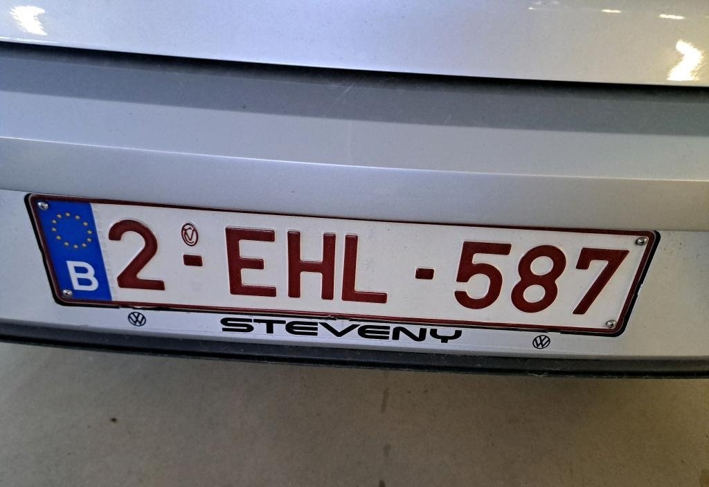 Volkswagen Golf 2023 10