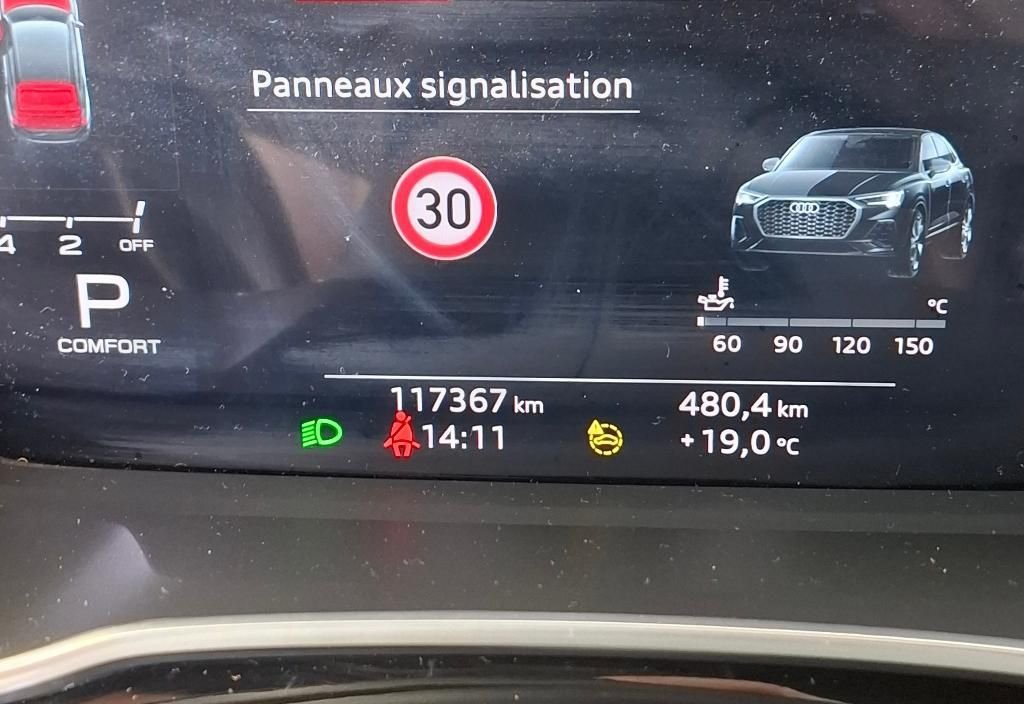 Audi Q3 2022 10