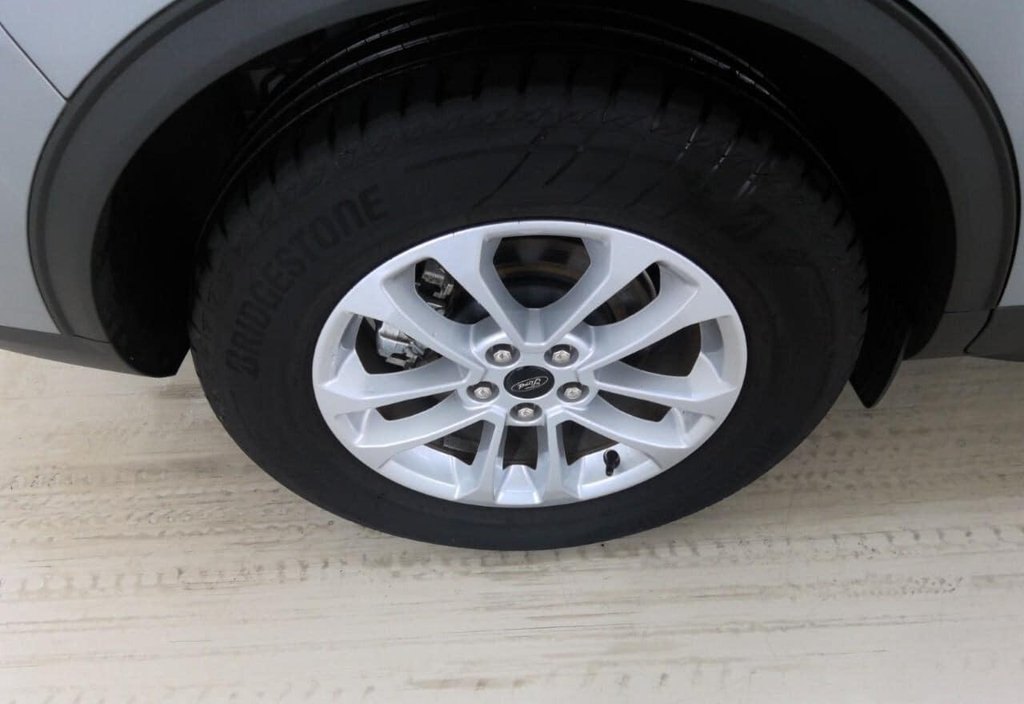 Ford Kuga 2024 12