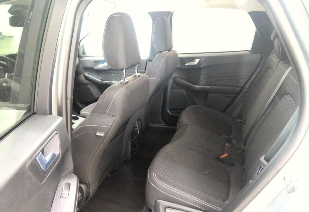 Ford Kuga 2024 8