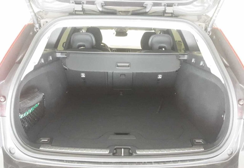 Volvo V60 2024 5