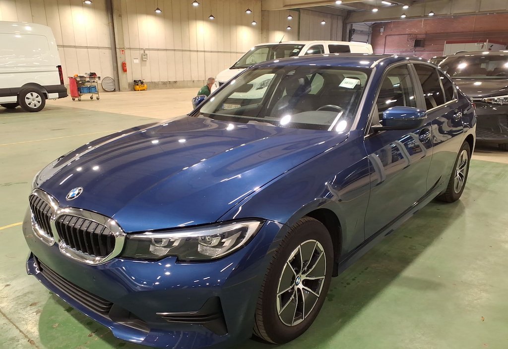 BMW 318d 2021 2