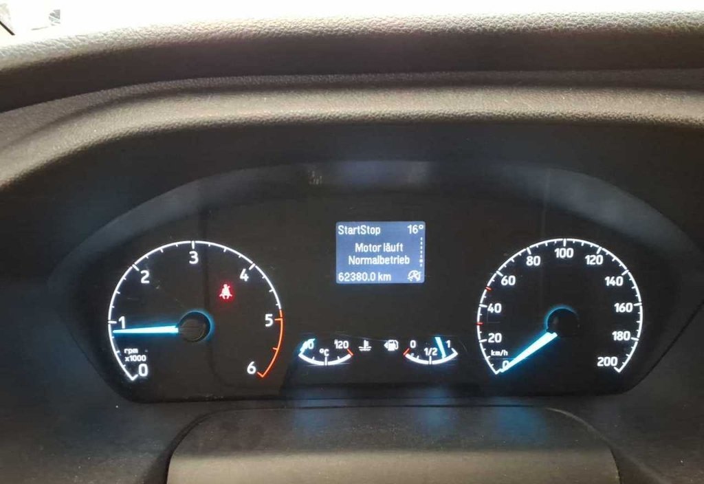 Ford Transit 2021 8