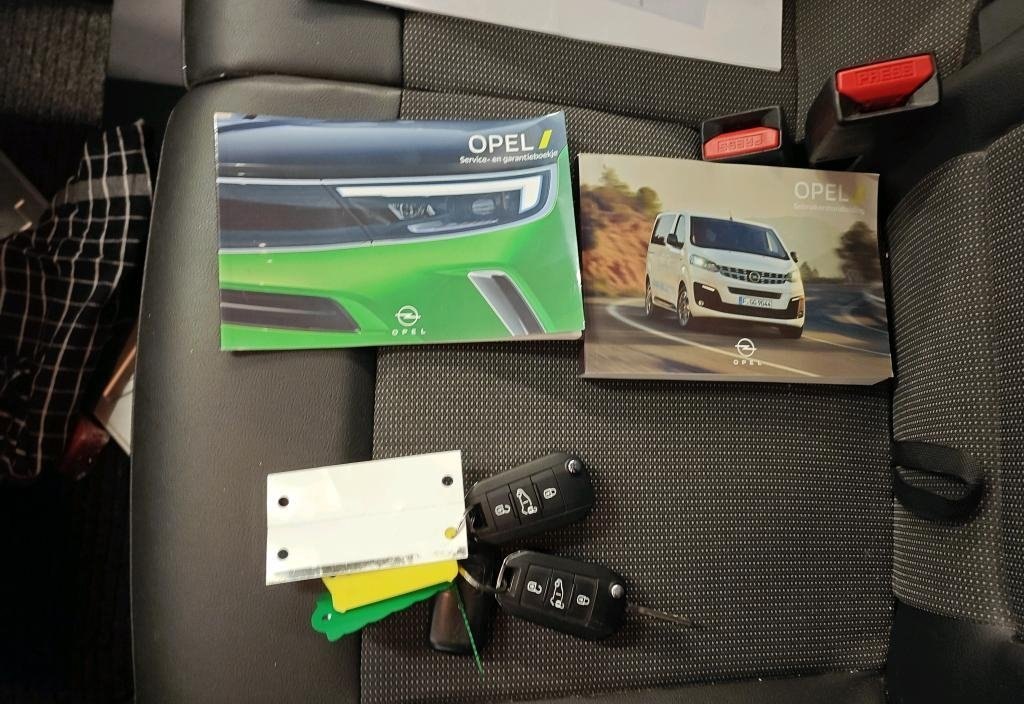 Opel Vivaro 2021 4