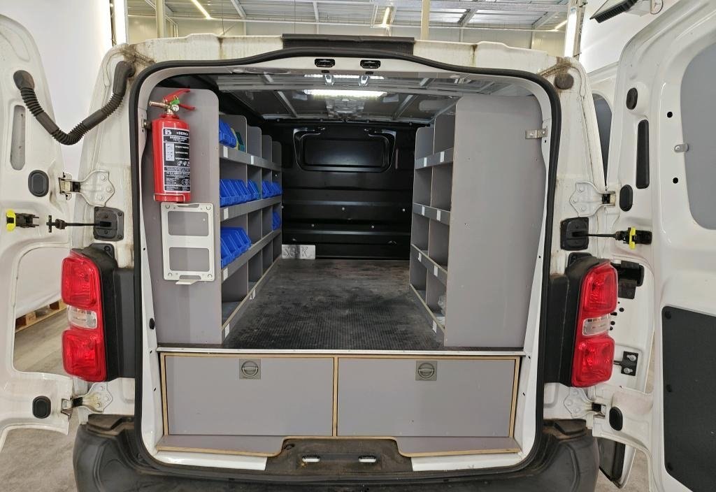 Opel Vivaro 2021 9