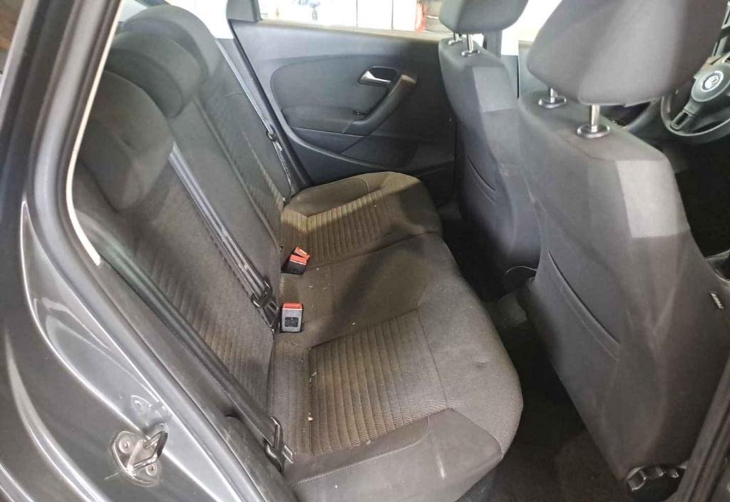 Volkswagen Polo 2012 6