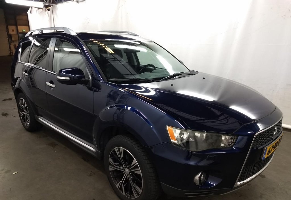 Mitsubishi Outlander 2010 2