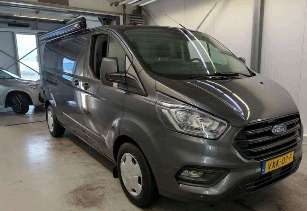 Ford Transit 2023 8