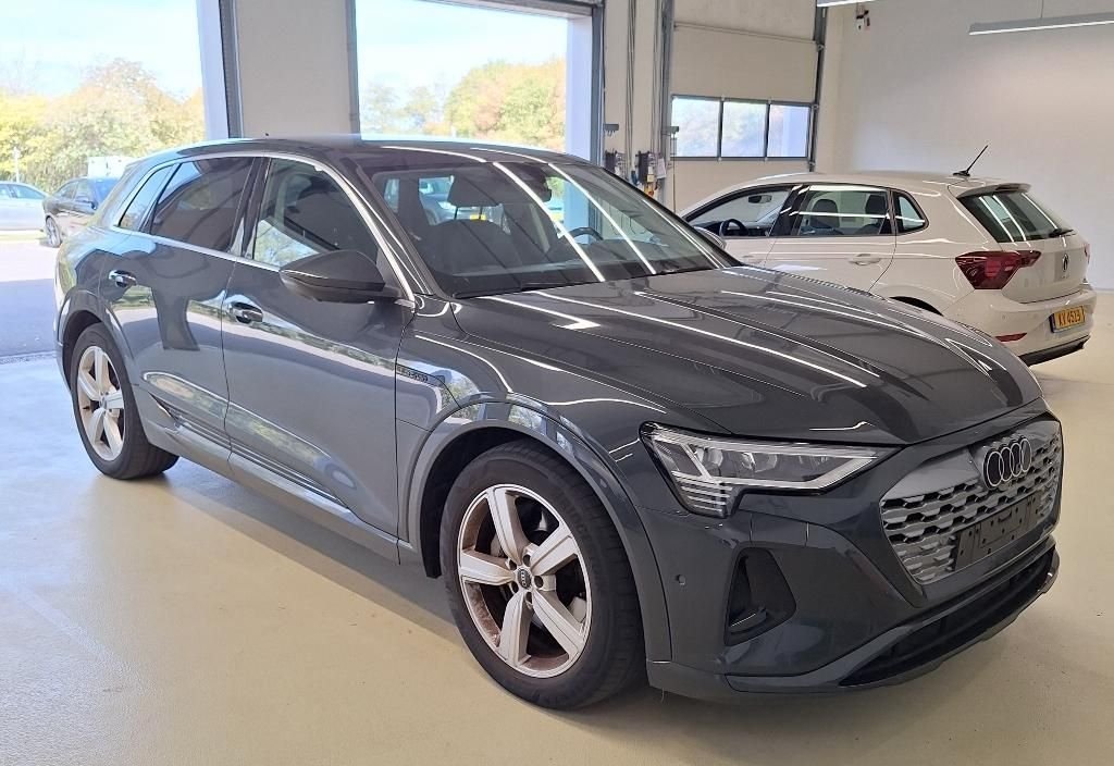 Audi Q8 2024 9
