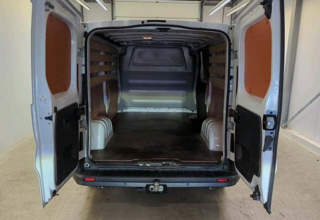 Renault Trafic 2024 10