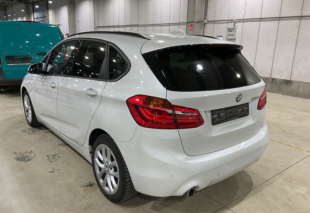 BMW 225 2020 4