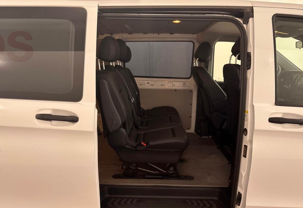 Mercedes-Benz Vito 2021 10