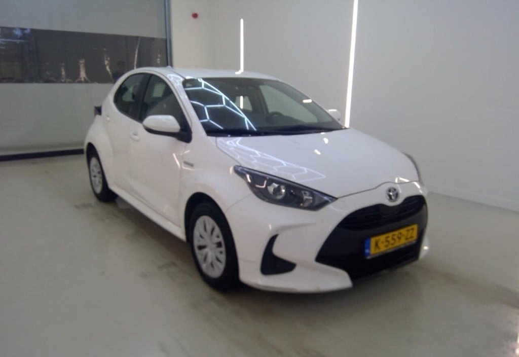 Toyota Yaris 2021 3