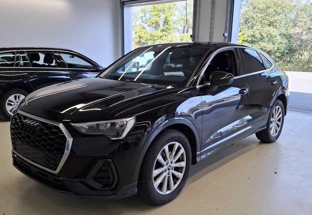 Audi Q3 2023 5