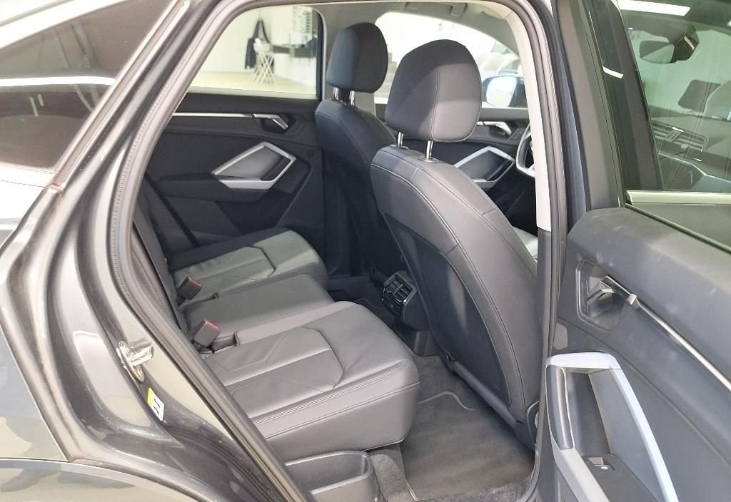 Audi Q3 2022 12