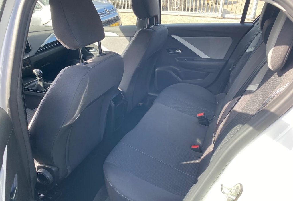 Opel Astra 2023 5