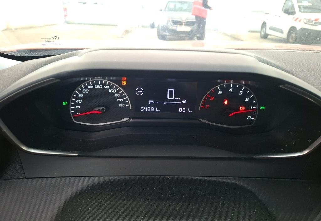 Peugeot 2008 2022 6