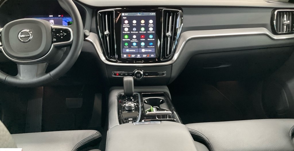 Volvo V60 2024 9