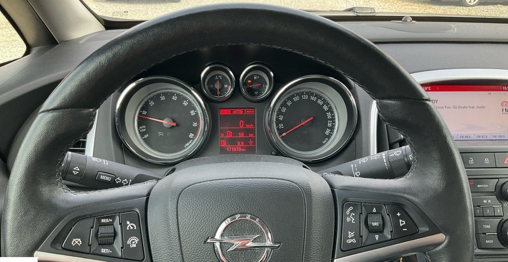 Opel Astra 2014 7
