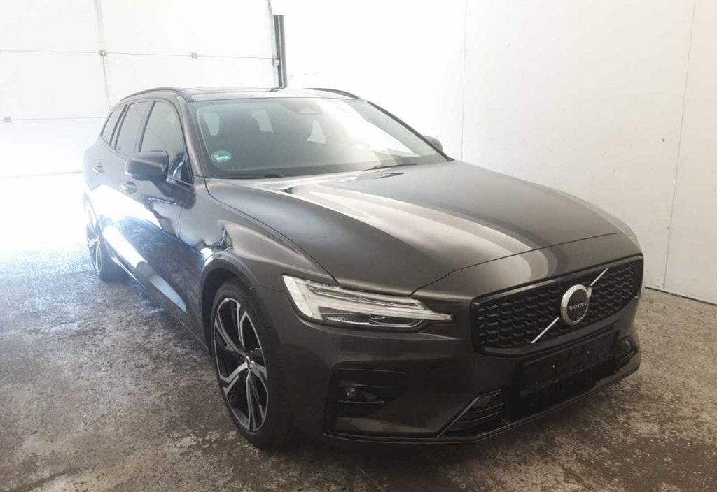 Volvo V60 2024 2