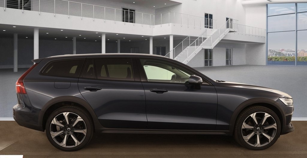 Volvo V60 2024 6