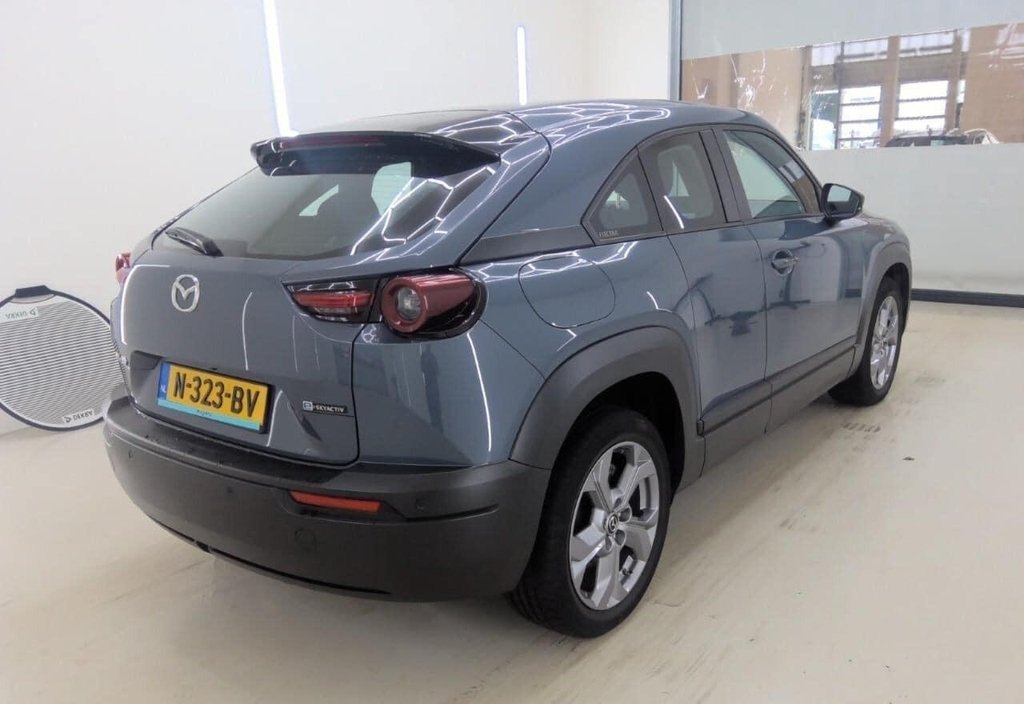 Mazda MX-30 2021 4