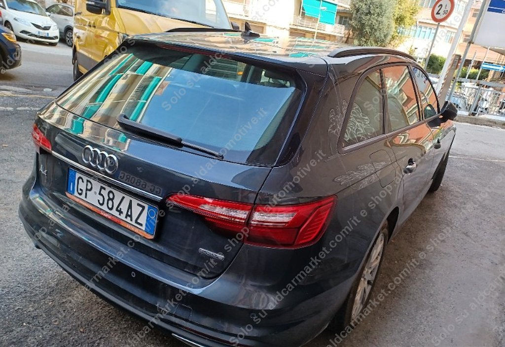 Audi A4 2023 7