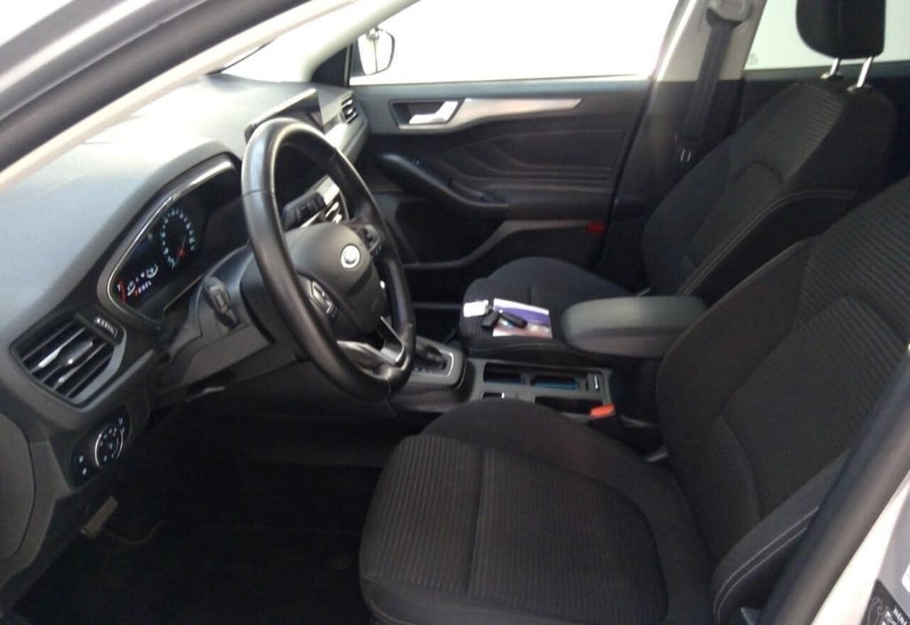 Ford Focus 2024 6