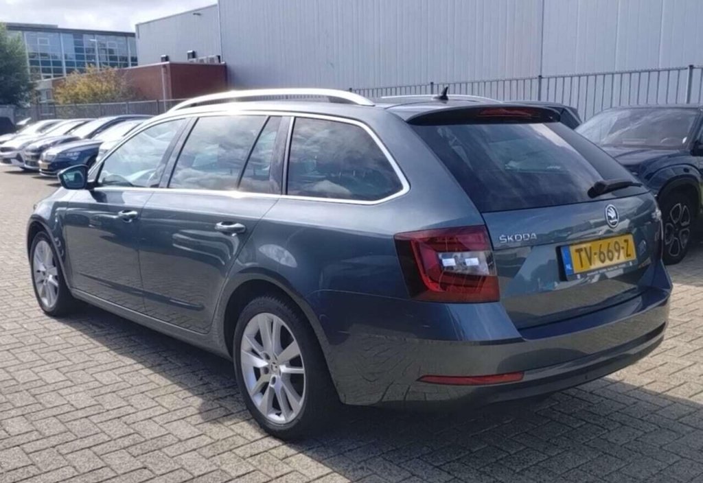Skoda Octavia 2019 3