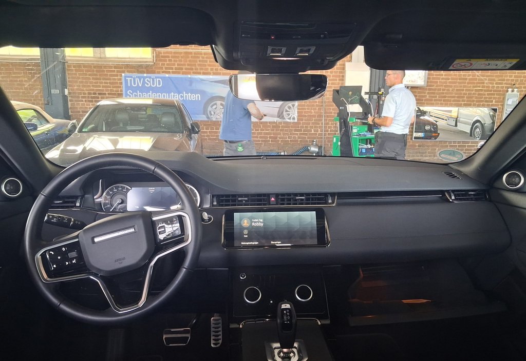 Land Rover Range 2023 10