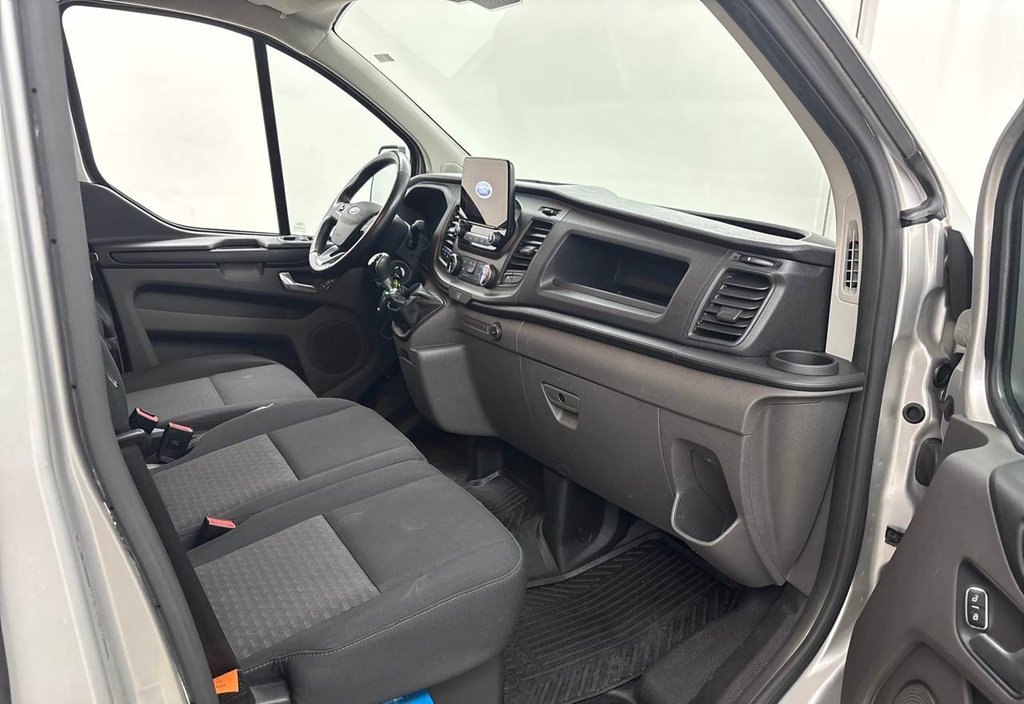 Ford Transit 2020 6