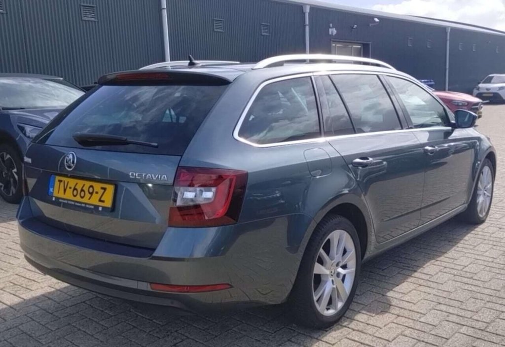 Skoda Octavia 2019 4