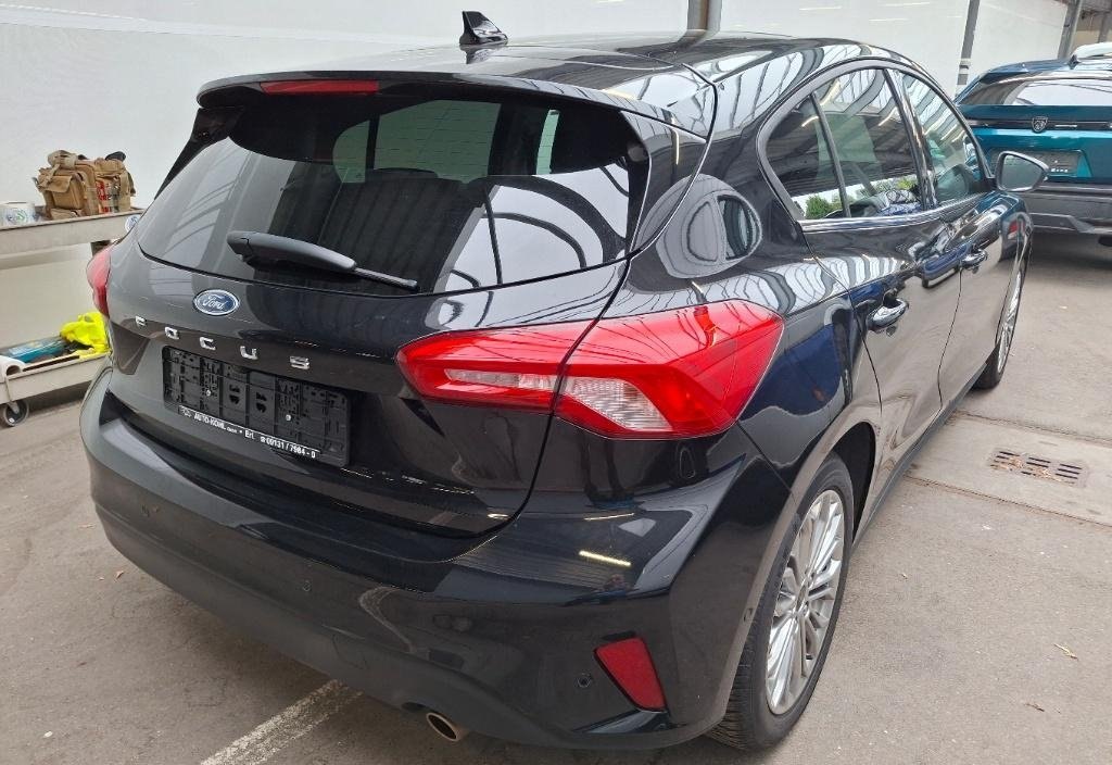 Ford Focus 2020 4