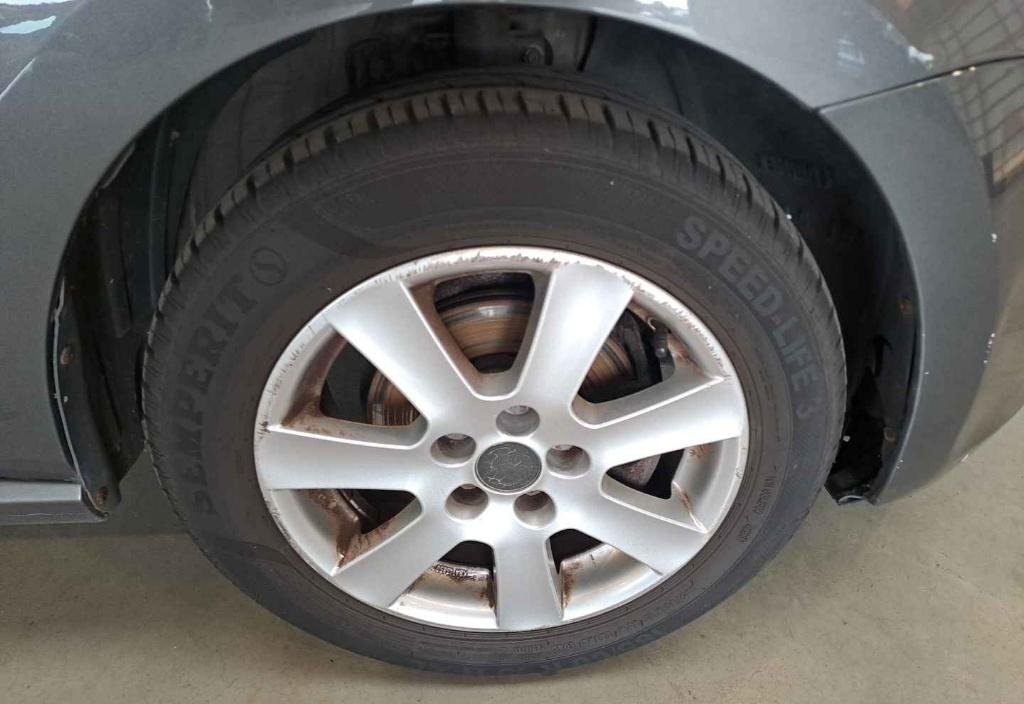 Volkswagen Polo 2012 12