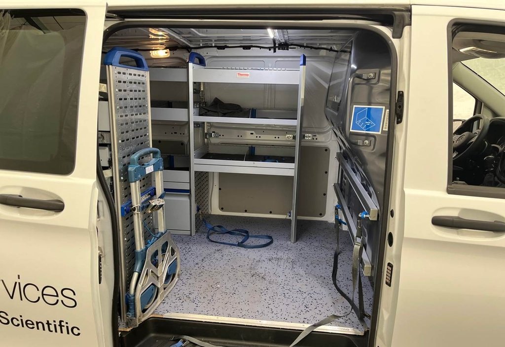 Mercedes-Benz Vito 2024 9