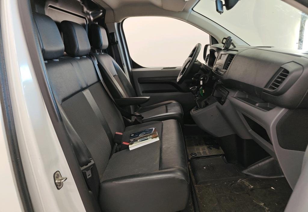 Opel Vivaro 2021 3