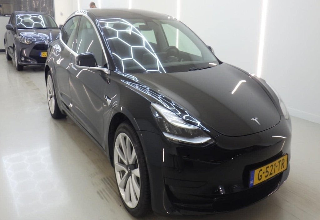 Tesla Model 3 2019 12