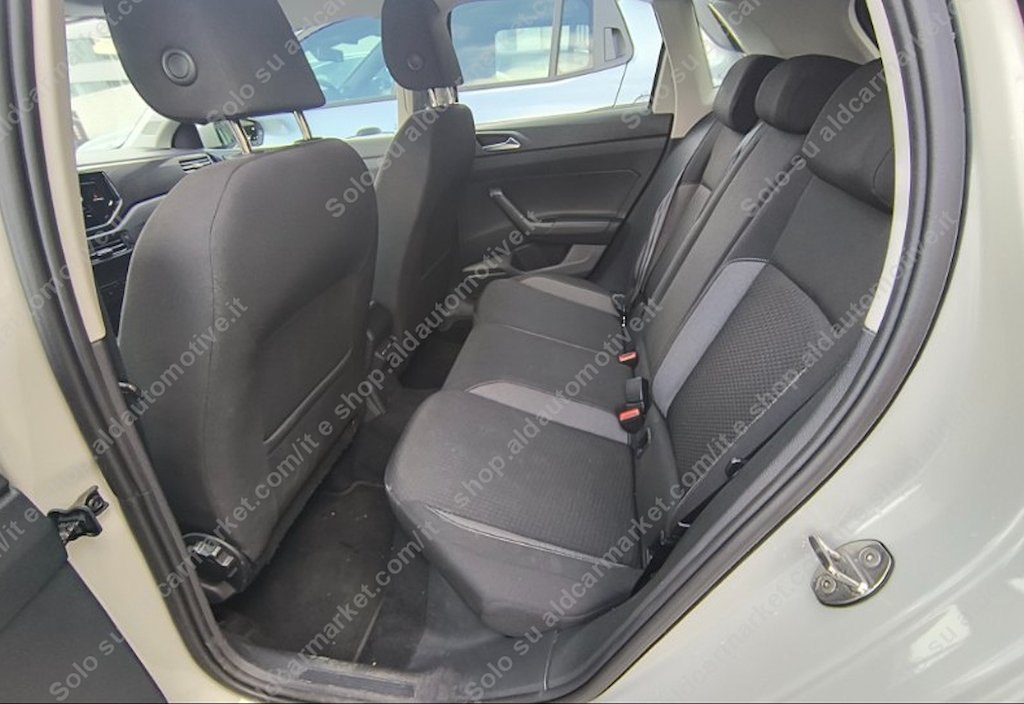 Volkswagen Polo 2024 9