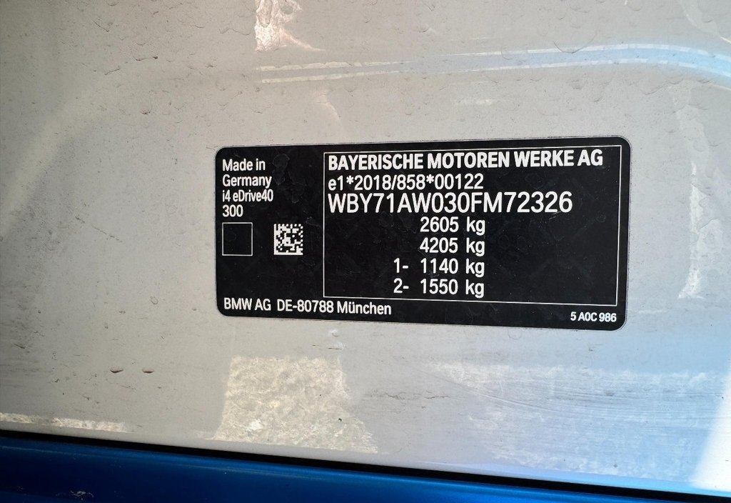 BMW i4 2022 6