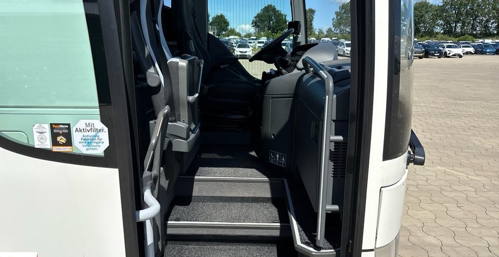 Mercedes-Benz Evobus 2016 9