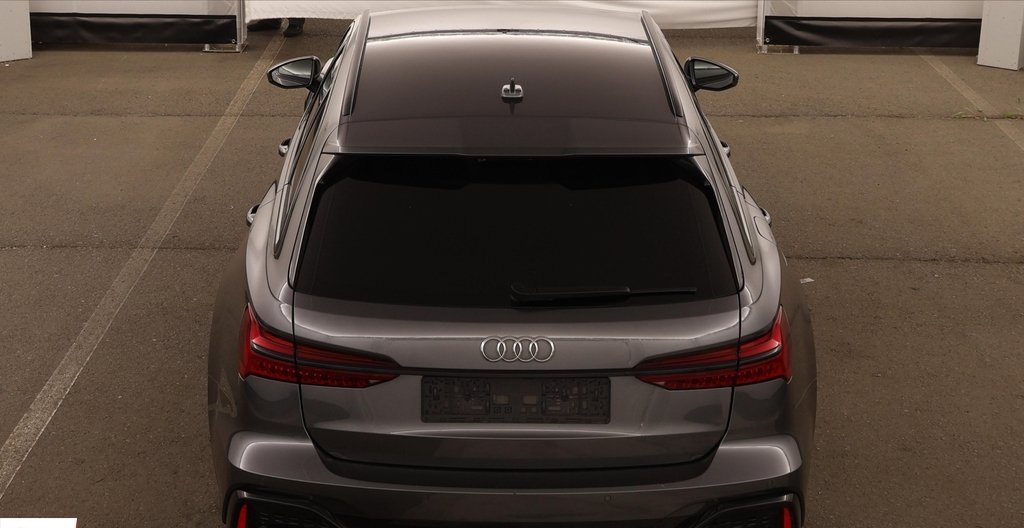 Audi RS6 2023 8