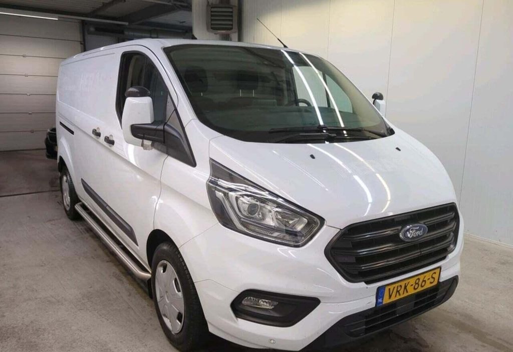 Ford Transit 2022 5